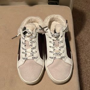 Vintage Havana slide on fleece lined sneakers size 7.5